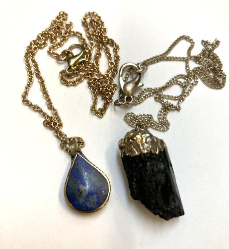 Two vintage pendants lapiz - two,